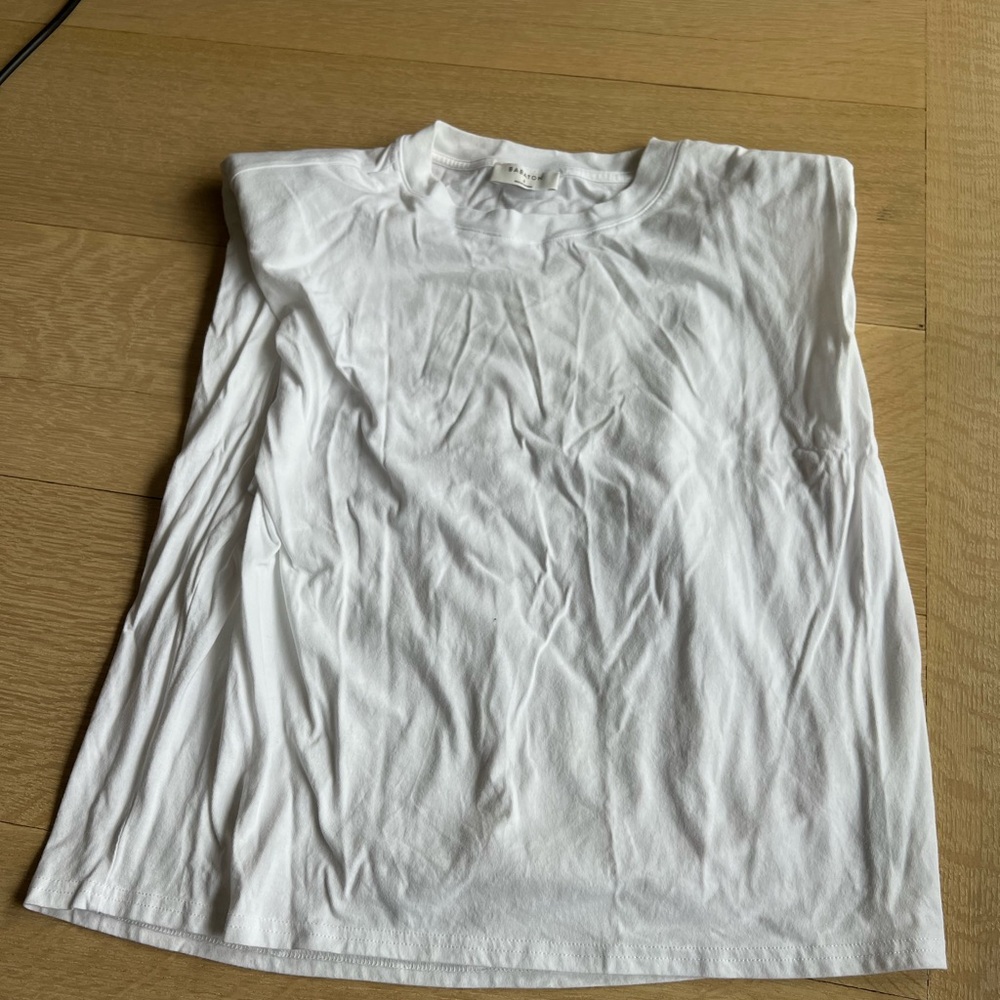Artizia Babaton White Shoulder Pad Top